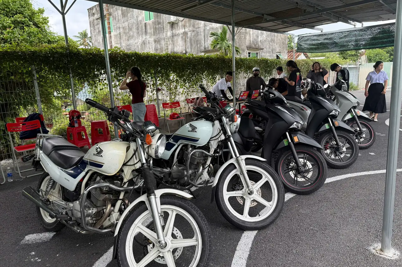 Dàn xe phục vụ hướng dẫn thực hành hạng A